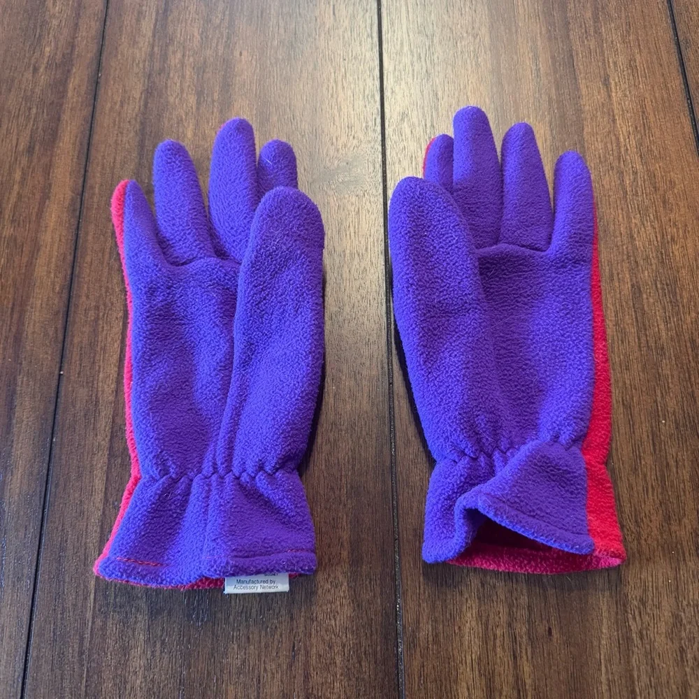 Vintage Disney‎ Winnie the Pooh Fleece Embroidered Gloves Red Purple
